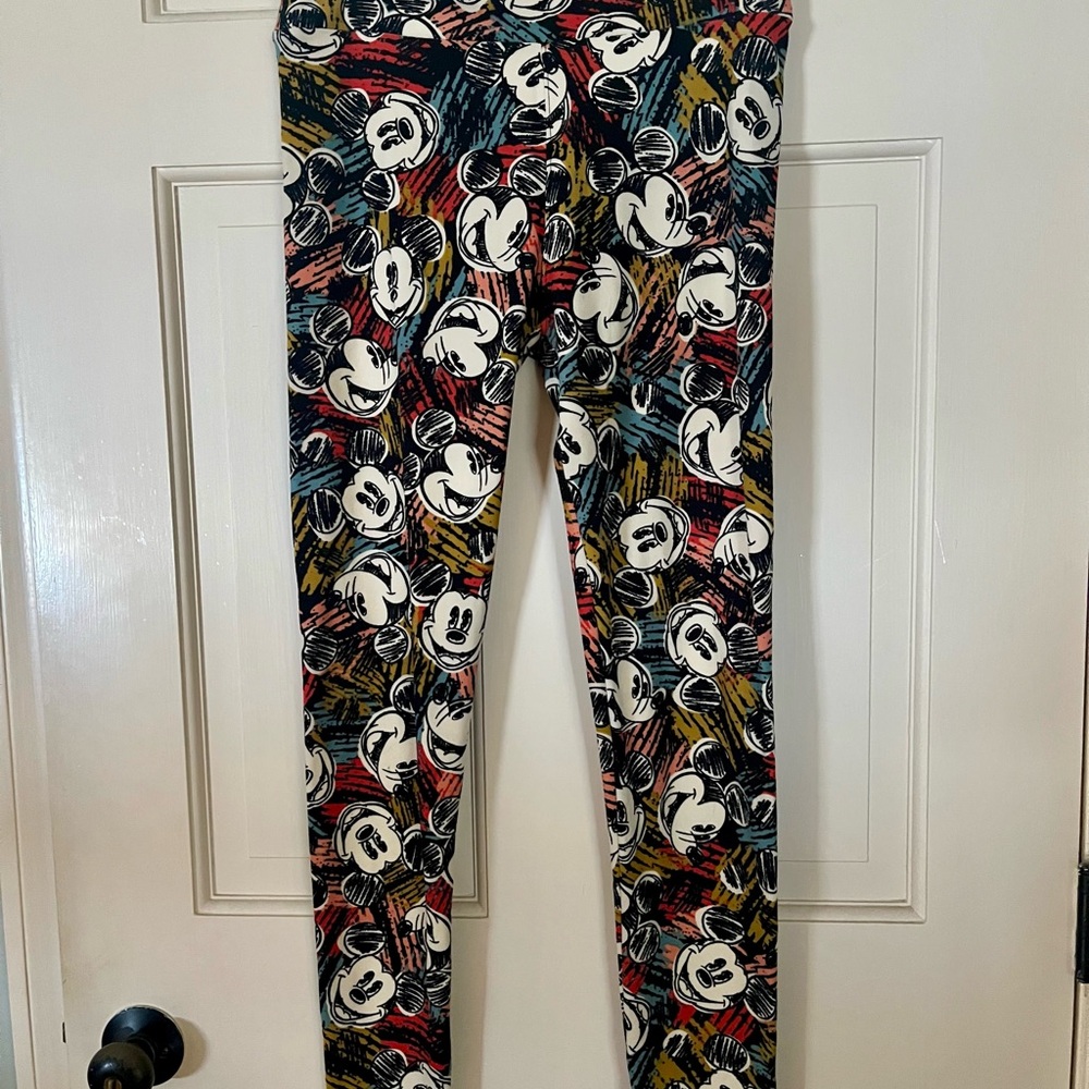 Women’s LuLaRoe Graffiti Mickey Mouse Buttery Leggings, OS